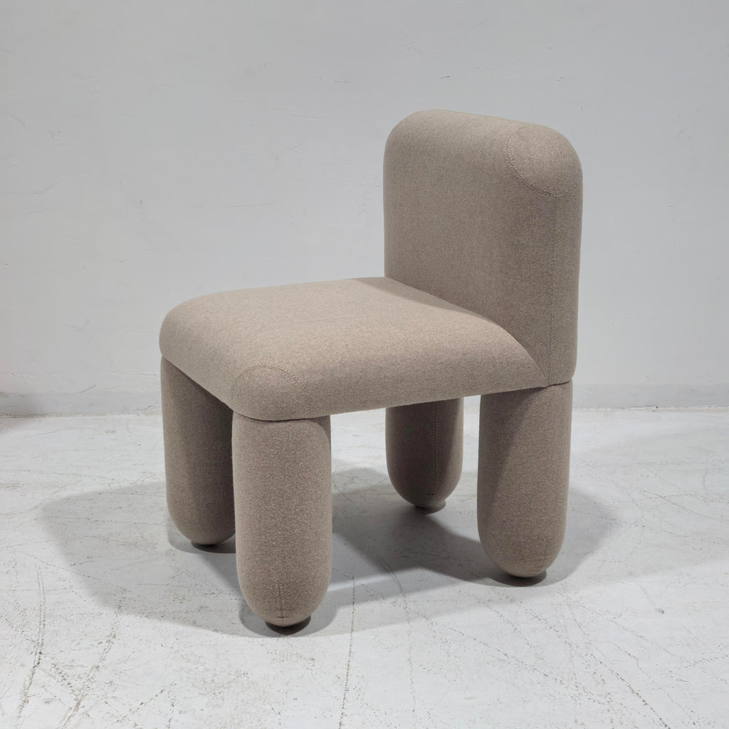 Hello Chair Noom