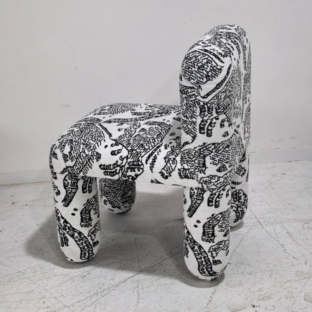 Hello Chair Noom