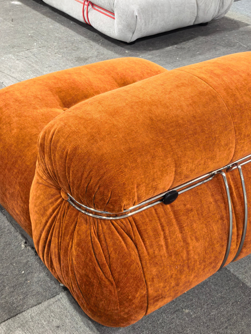 Soriana Sofa Lounge Chair